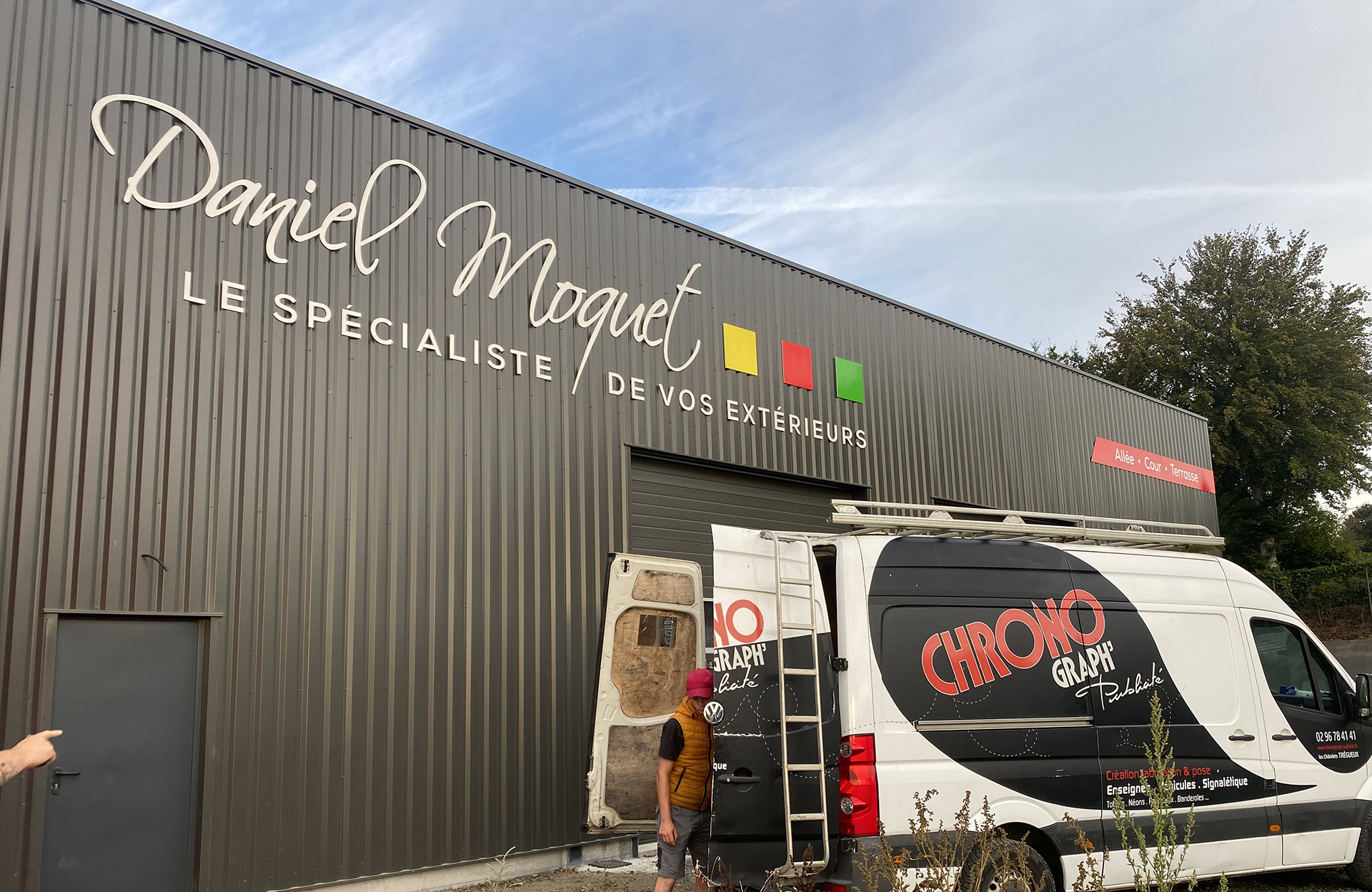 chronograph-daniel-moquet-enseigne-fabrication-pose